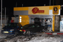  بالصور: فجر اليوم - حادث طرق ذاتي داخل محطة وقود وسط مدينة الرملة 